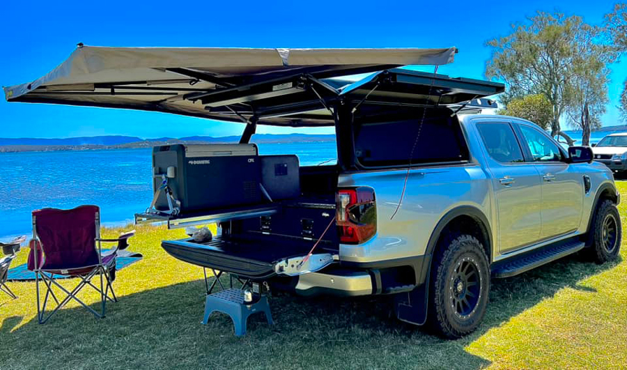 Mounting a 270 Degree Awning to A Ute Canopy