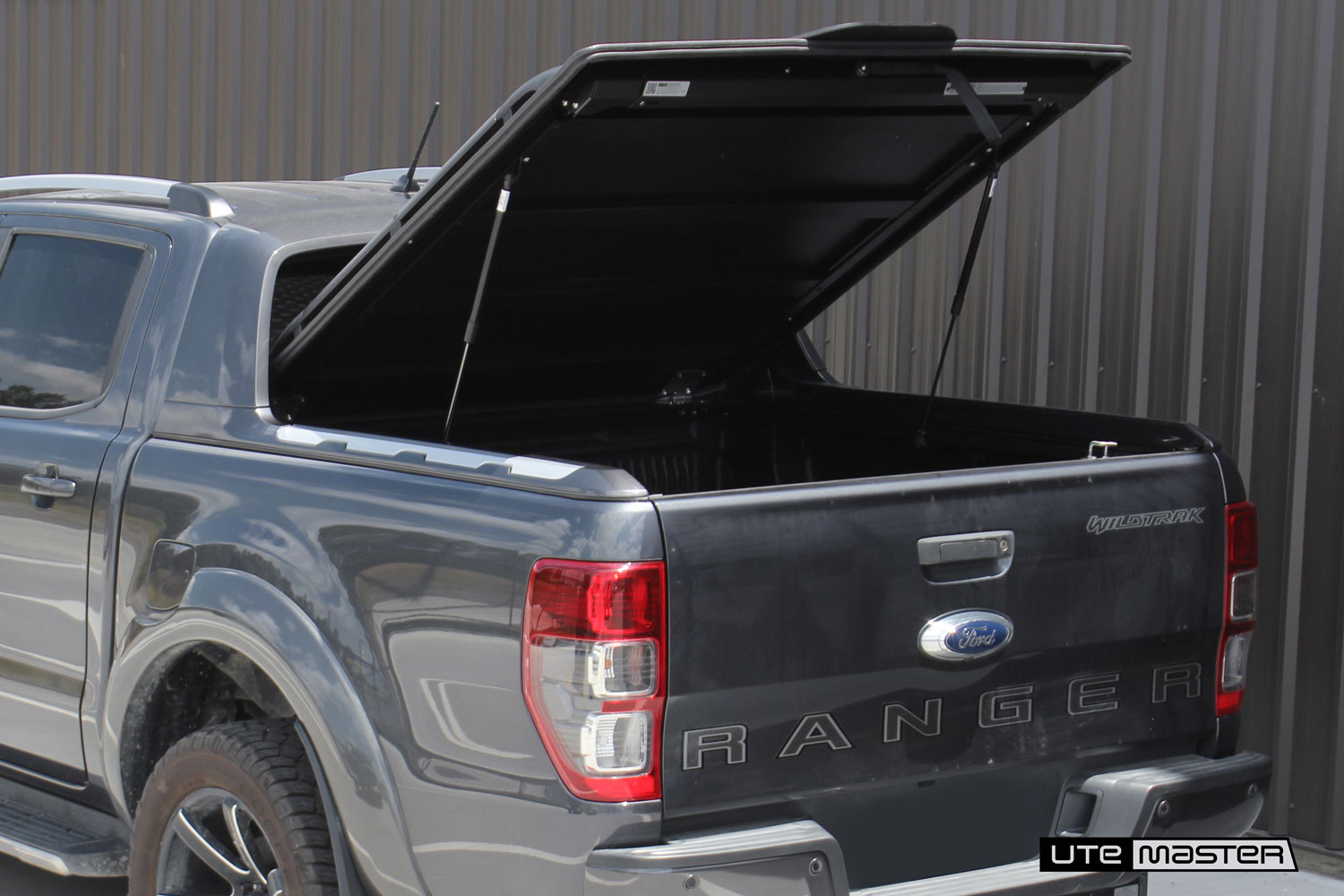 Hard Lid to suit the Ford Ranger Wildtrak_Roller Cover Replacement