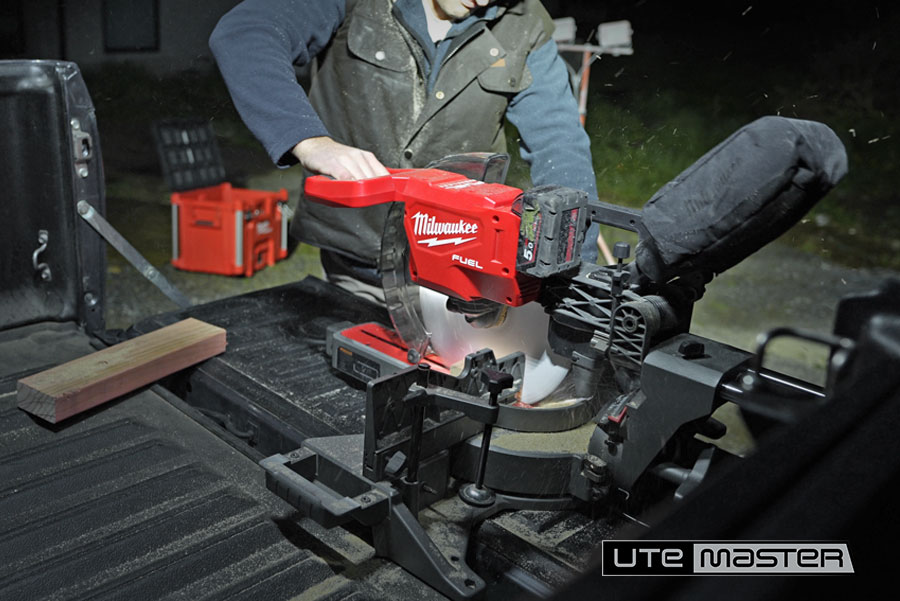 Load Lid Light Utemaster Premium Kit Hard Lid Milwaukee Tools Utemaster