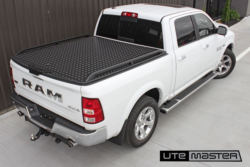 Ram 1500 Express without Ram Box Hard Lid Tub Cover