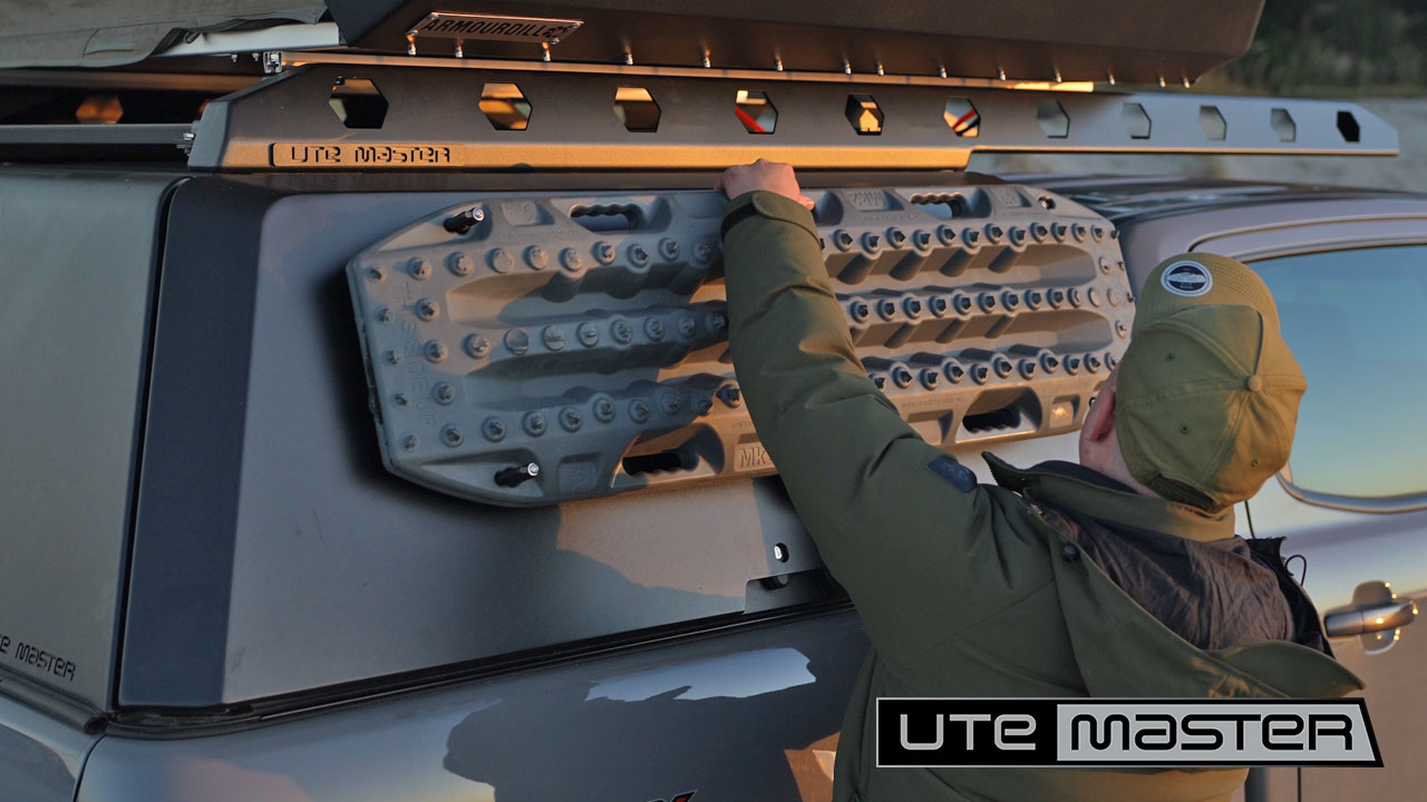 Utemaster Centurion Canopy Recovery Track Mounts