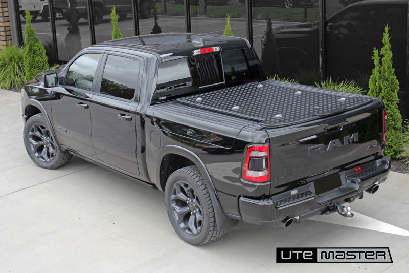 Utemaster Load Lid to suit Ram 1500 Silver Black 2021 2022 Tub Cover