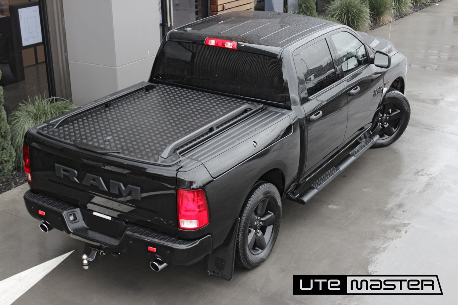 Utemaster Ute Hard Lid to suit Ram 1500 with Boxes