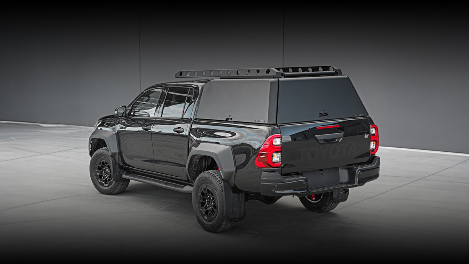 Toyota Hilux Canopy GR Hilux SR5 Tub Topper v2