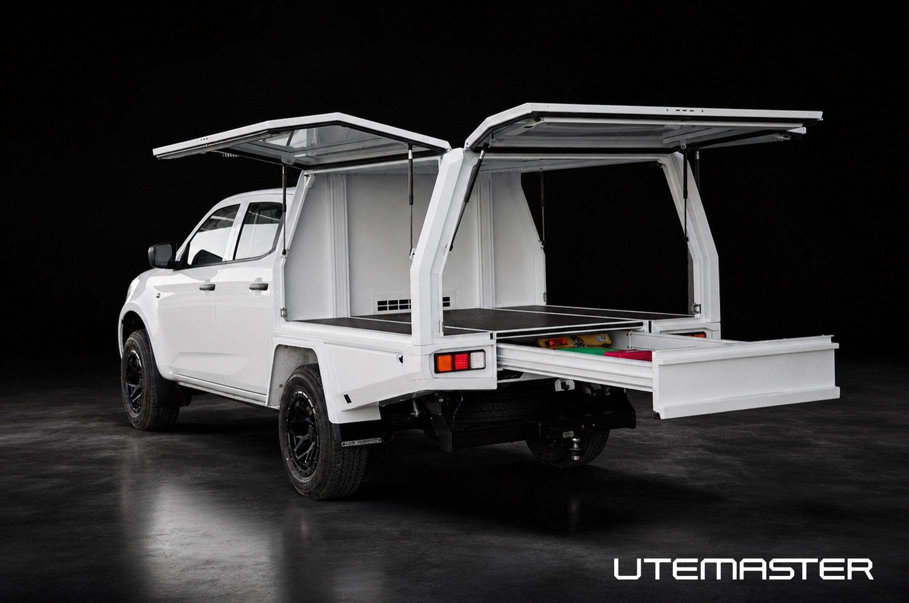 Isuzu D-Max Full-Time Chassis Canopy