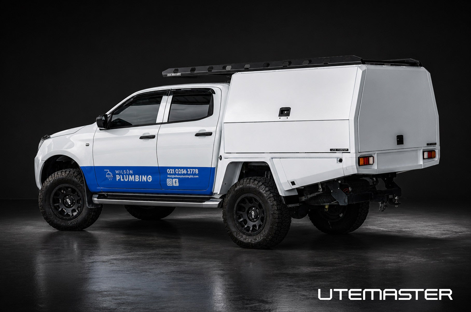 Isuzu D-Max Full-Time Chassis Canopy