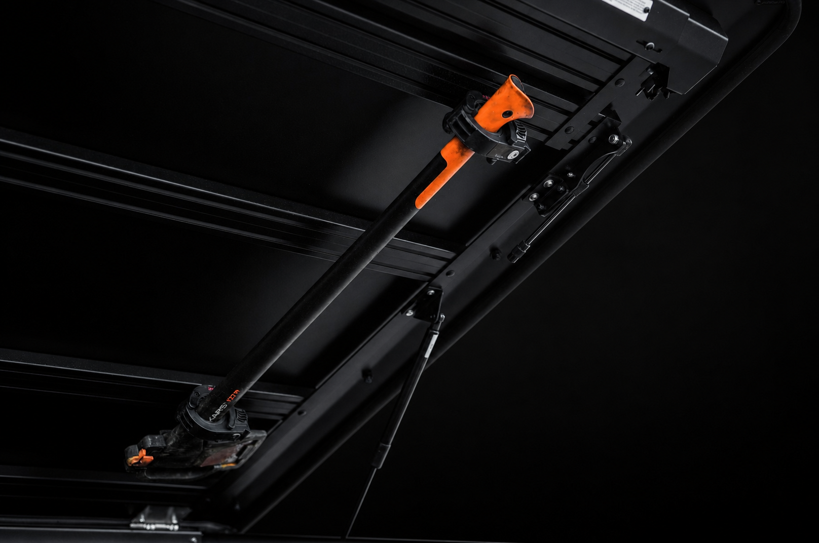 Toyota Hilux Hard Lid