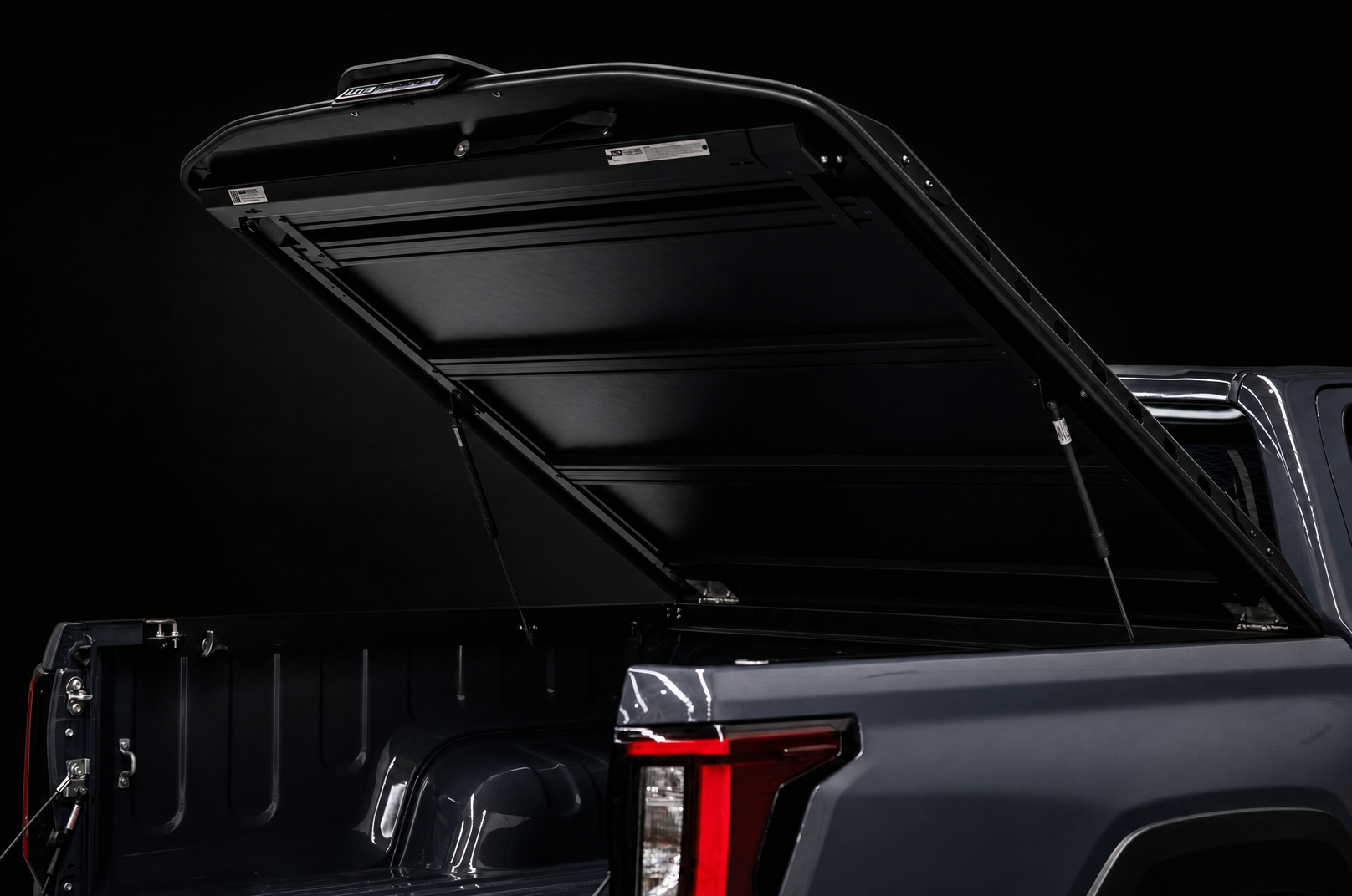 Toyota Hilux Hard Lid